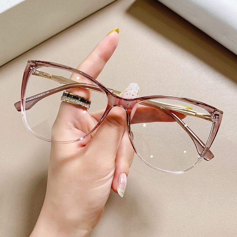Novos Óculos Fashion Vintage Gradient 2022 Exclusivo Pernas Brancas Armação De Gato — imagem 2 de 2