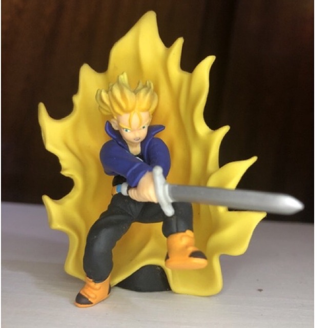 Figure Boneco Dragon Ball Z - Future Trunks SSJ - gashapon - Bandai