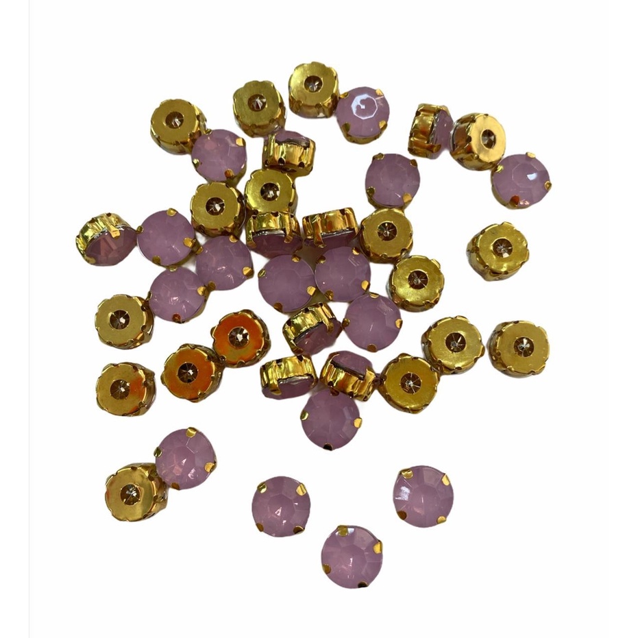 Chatons Engrampados - Redondo Base Dourada c/ Chaton Rosa Leitoso - 10mm - 20 Und