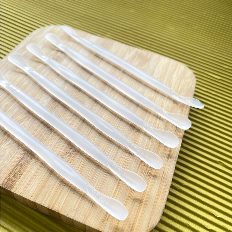 Palito plástico medidor de henna  misturador em Oferta na Shopee