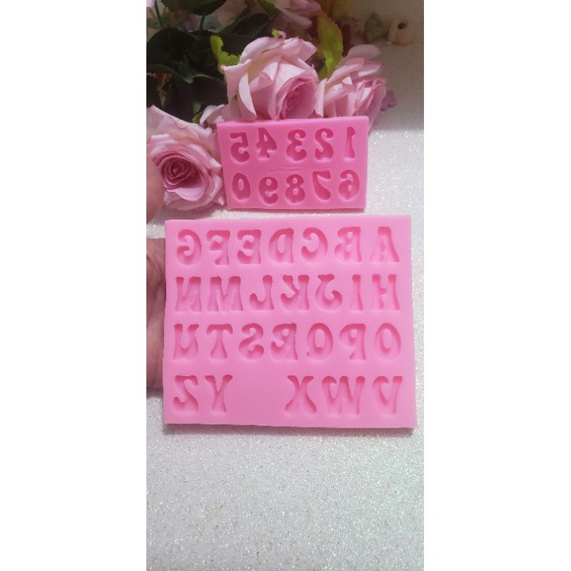 Molde de alfabeto para pasta americana ou biscuit BeeCost