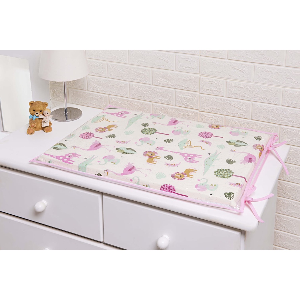 Trocador Para Comoda De Bebê Safari Rosa Girafinha Leão Trocador De Bebe Rosa Bichinhos Viés Rosa