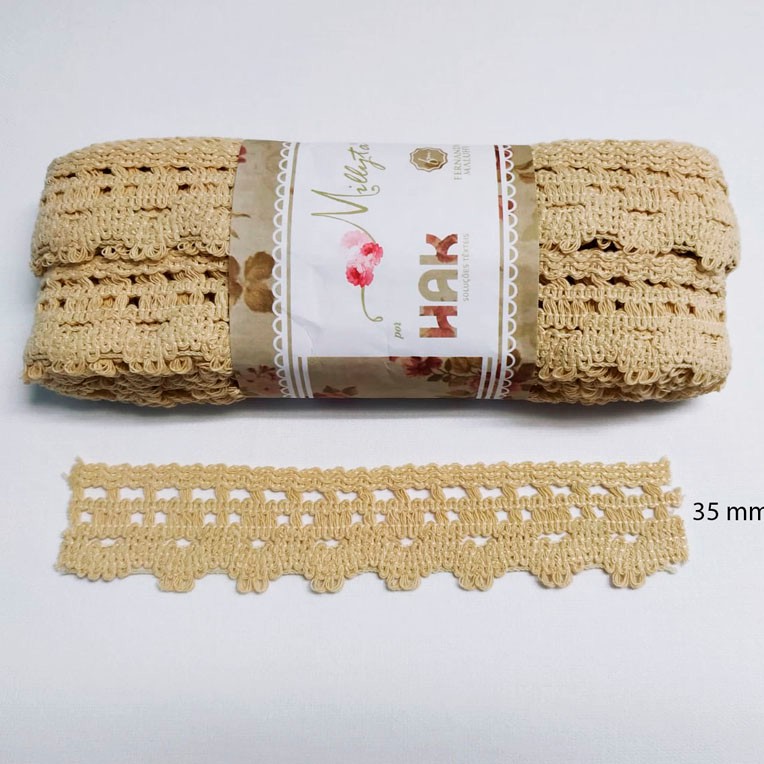 Renda by Millyta Vergara Bege - 35 mm