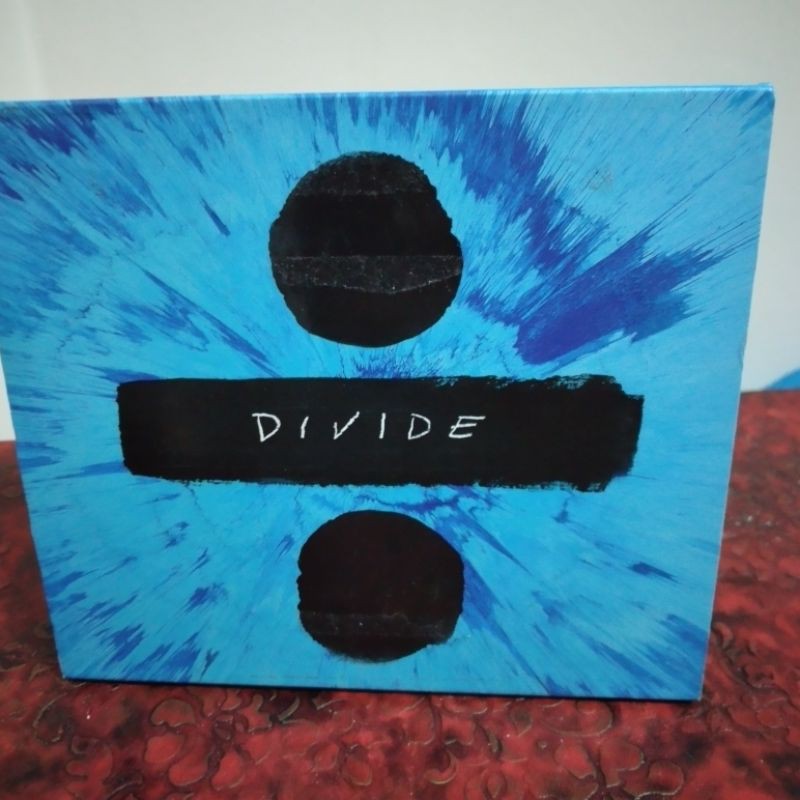 CD Ed Sheeran - Divide - Deluxe. | Shopee Brasil