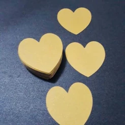 50 corações dourado em papel color set para casamentos, festas, surpresas, decorações, entre outros Tam 5cm ouro