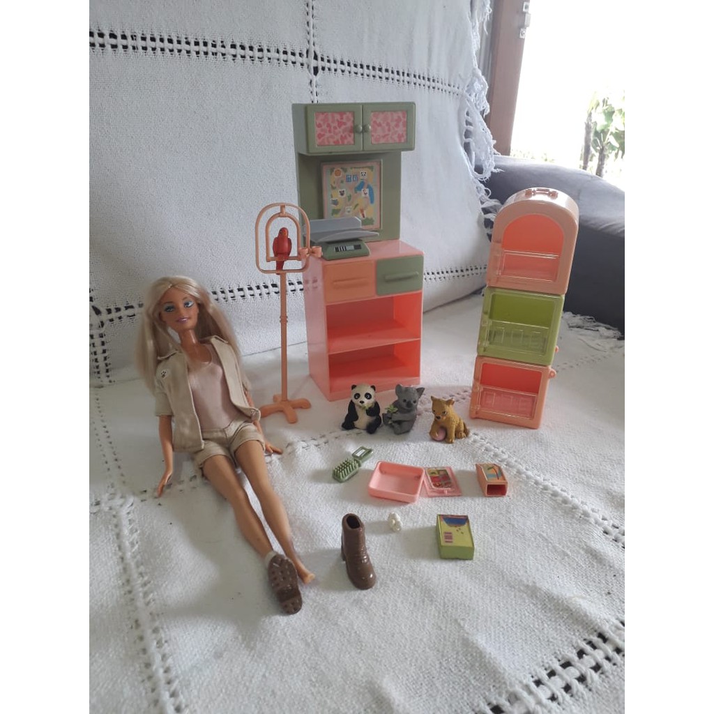 lb Estrella Mona Lisa Barbie Veterinária de Zoológico | Shopee Brasil