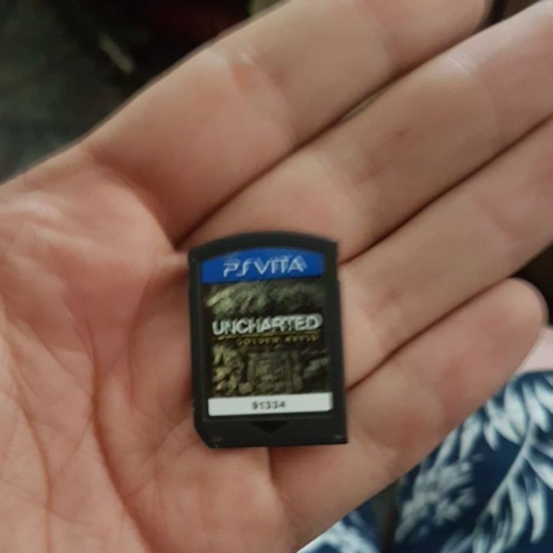 uncharted Golden abyss psvita.