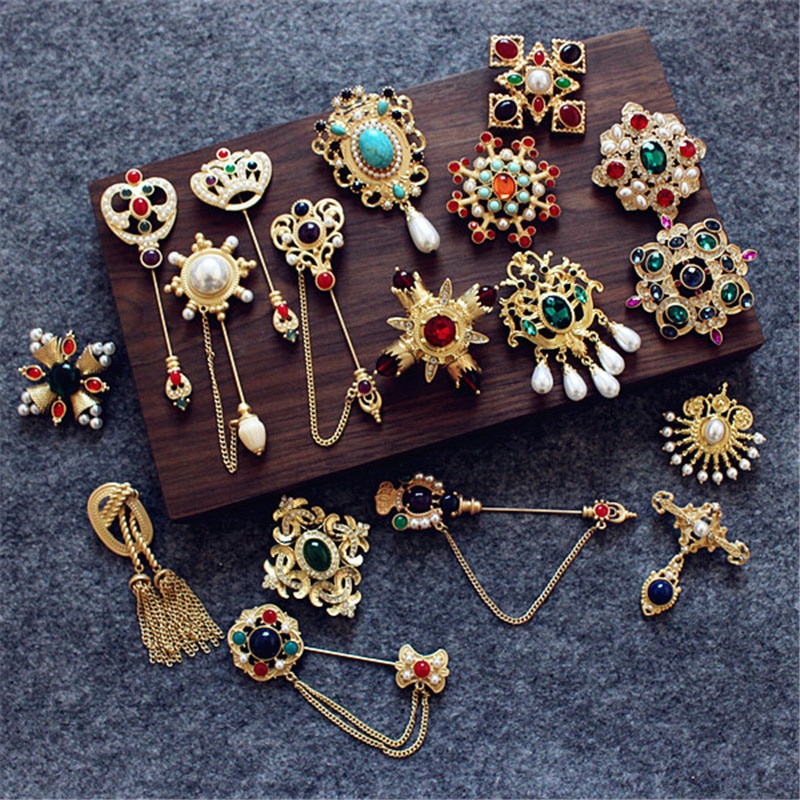 Pin / Joia / Broche Vintage Barroco De Pérolas Crytal Com Strass Imitação De Flores Para Mulheres