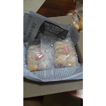 รูปสินค้า ขนมเปี๊ยะตาลกง 3 ไส้ 10 ลูก รสอร่อยจากเพชรบุรี