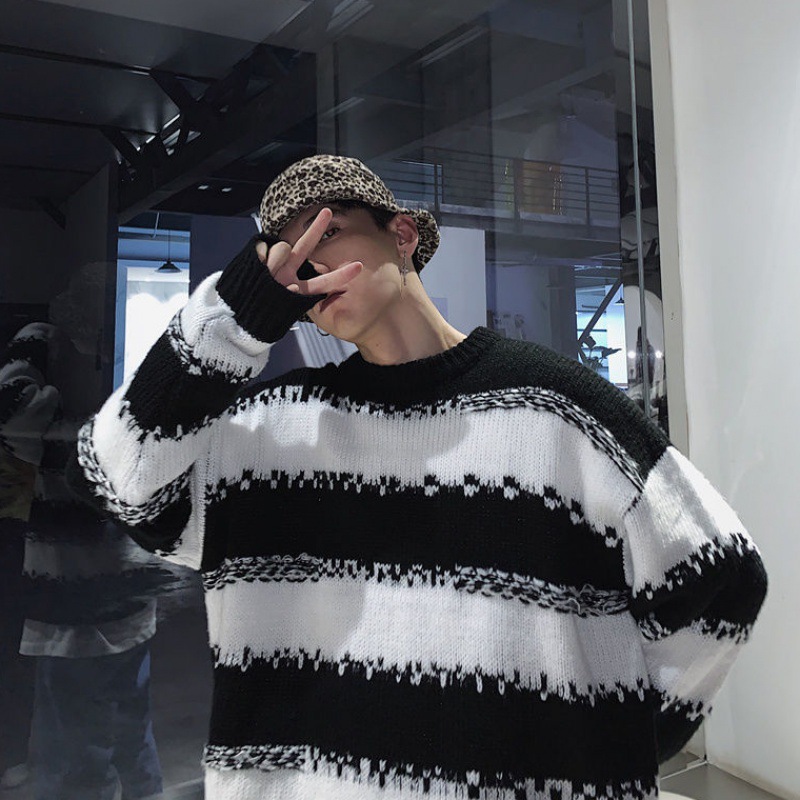 sueter preto e branco
