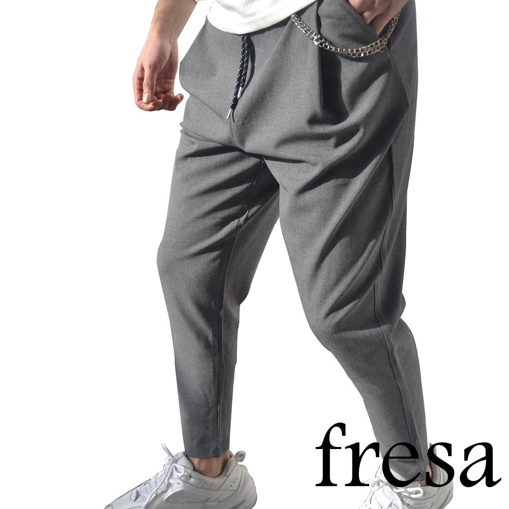 calça jogger com corrente