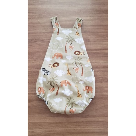 Jardineira romper safari bege