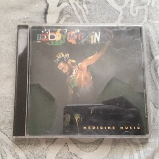 CD BOBBY MCFERRIN - MEDICINE MUSIC - EM ÓTIMO ESTADO