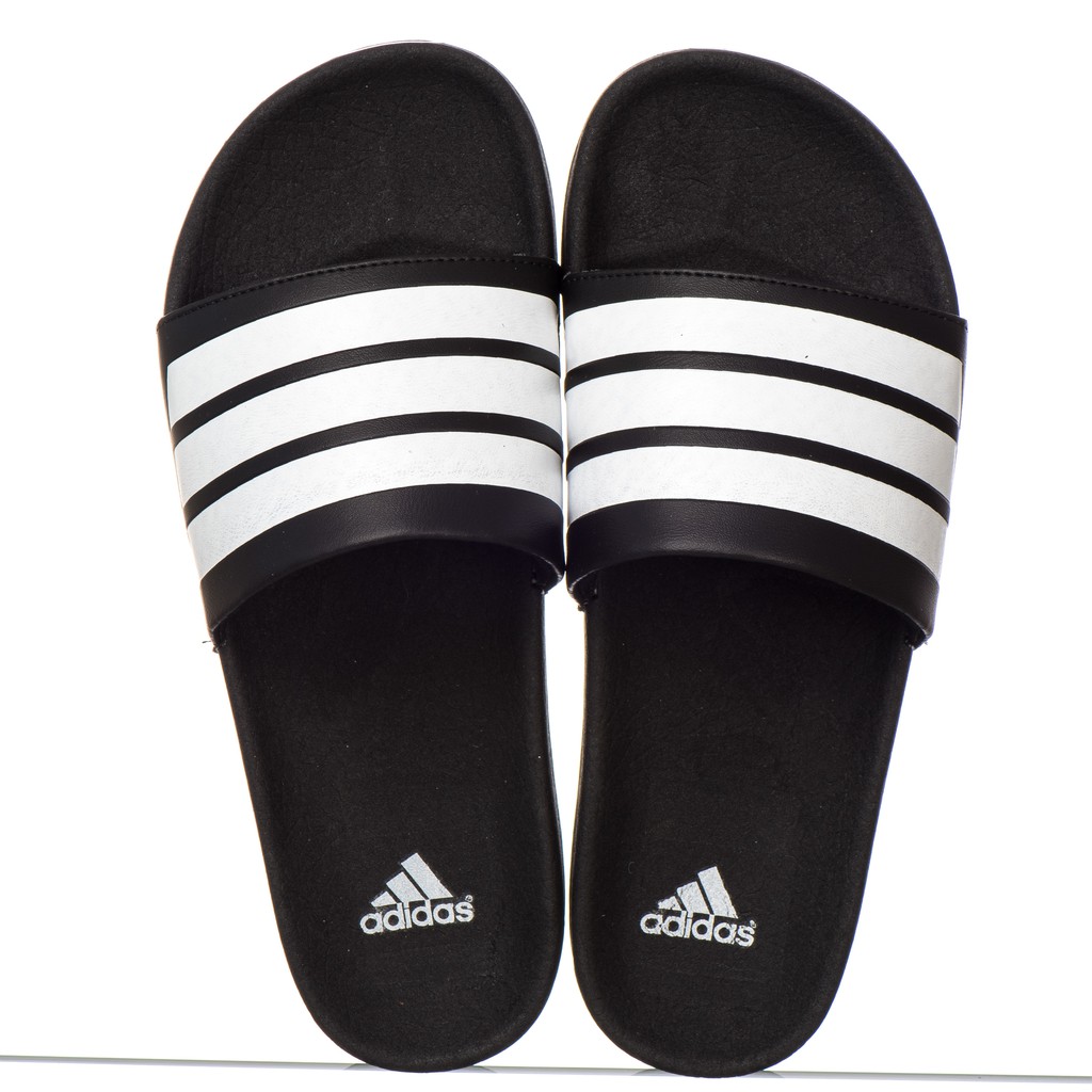 sandália slide adidas