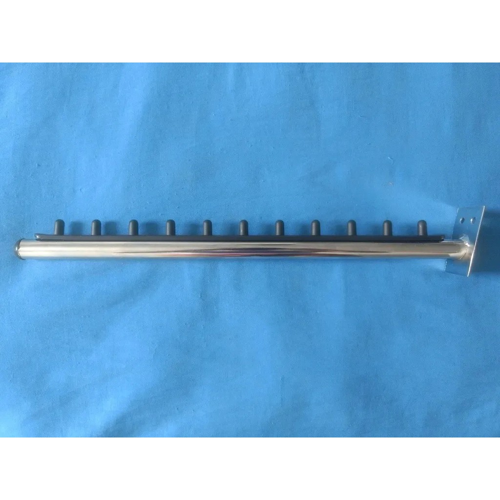 Expositor Cabideiro Arara Rt P/ Parede Inclinado Cromado em Oferta na Shopee