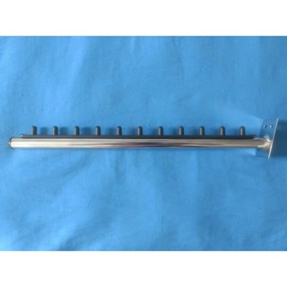 Expositor Cabideiro Arara Rt P/ Parede Inclinado Cromado em Oferta na Shopee