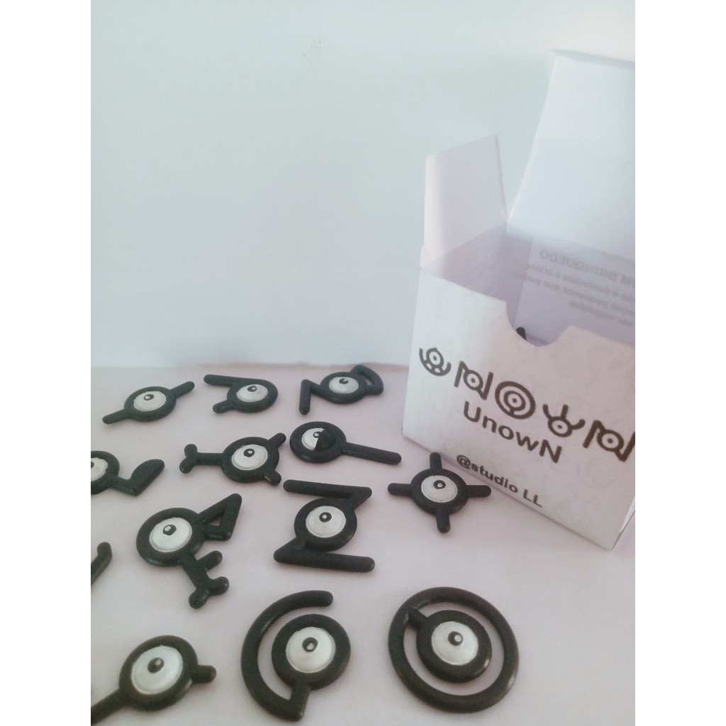 Pokemon unite Unown figura imã magnético PC gamer geladeira armário gabinete porta quadro - caixa com 14 unidades em Oferta na Shopee