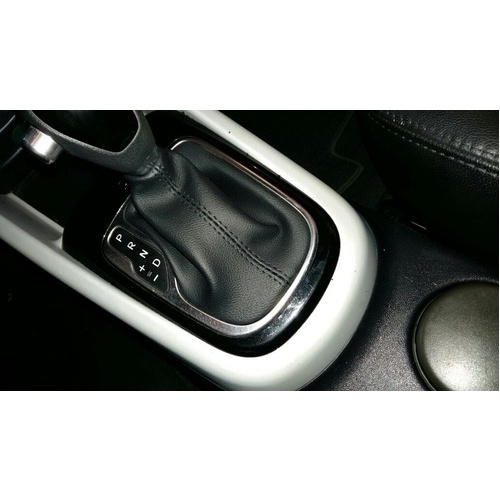 Coifa Câmbio Kia Soul Automático ( Sem Moldura )