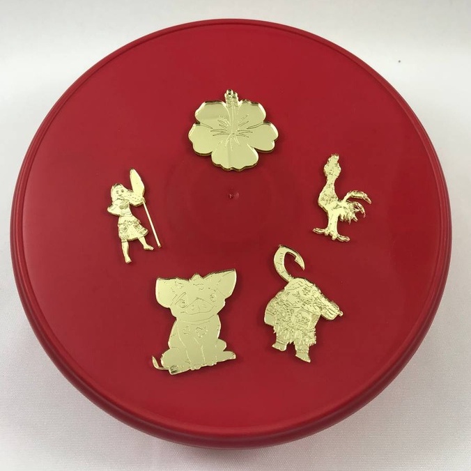 Aplique de Acrílico Espelhado Dourado 4 CM Moana - Para artesanato e lembrancinhas
