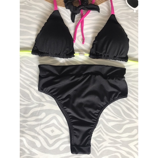 Biquini cortininha bojo removível com calcinha hot pant - preto com neon