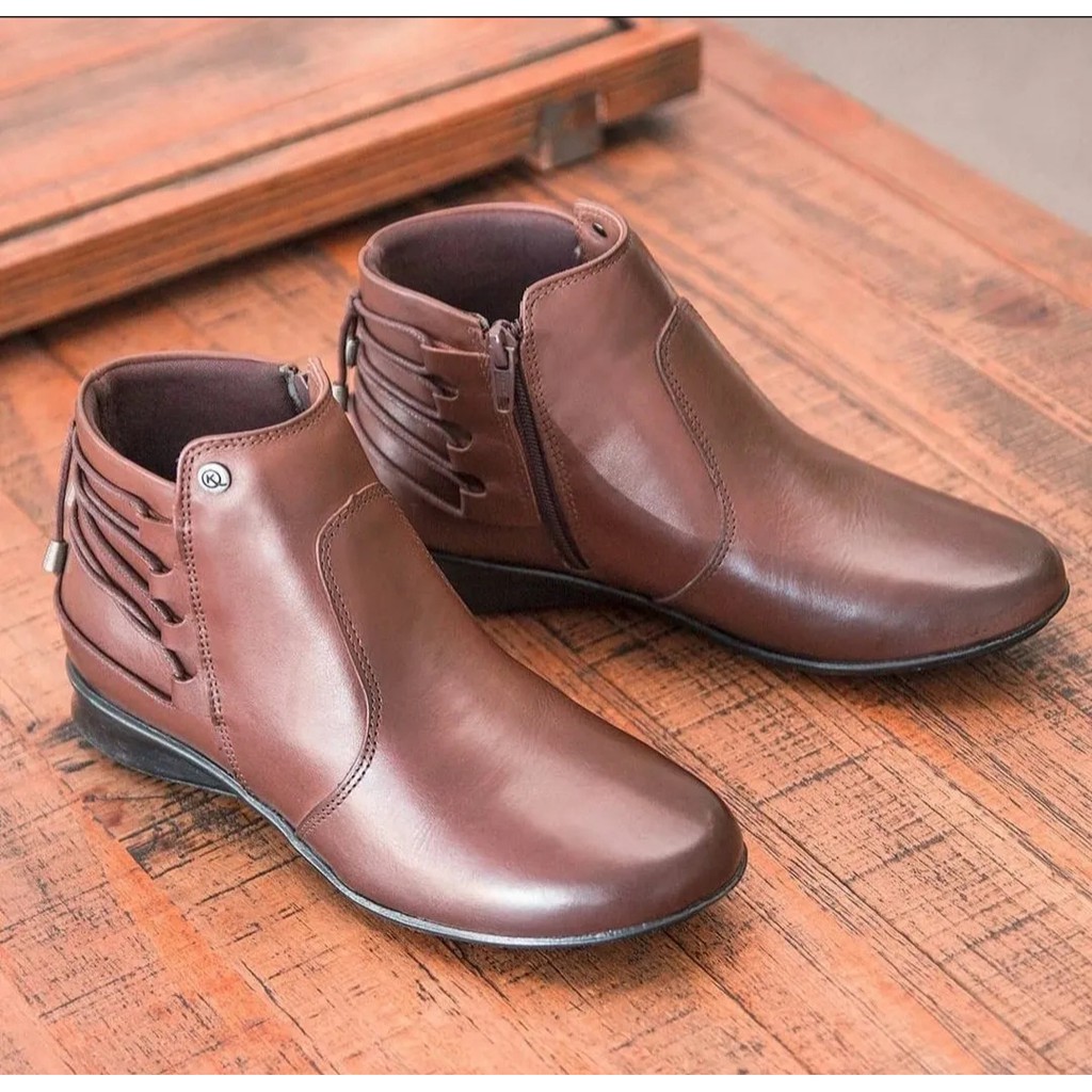 Bota Feminina Couro Legítimo Cano Curto Confortável Shopee Brasil