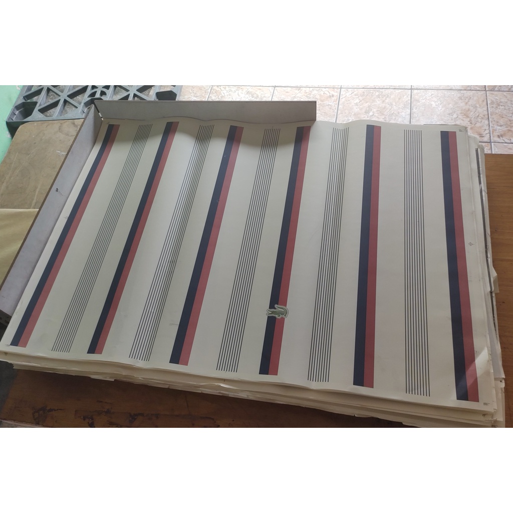 Jornal Pet 15 kg Folhas Gigantes Novidade 66x96 novos em Oferta na Shopee