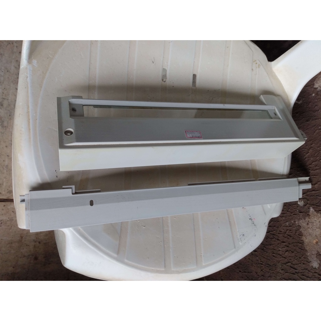Acabamento para o vidro do scanner da impressora laser Sharp Al-1641cs em Bom Estado