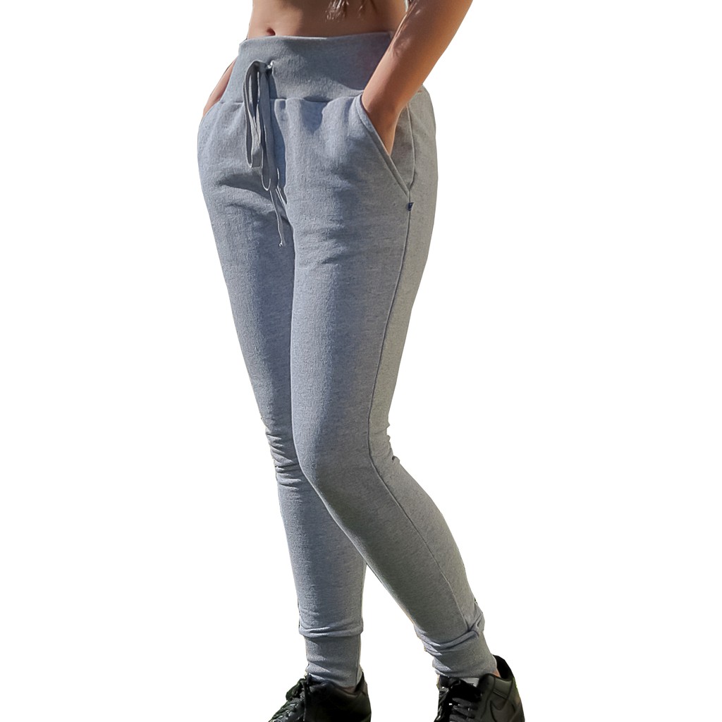 calça jogger em moletom feminina