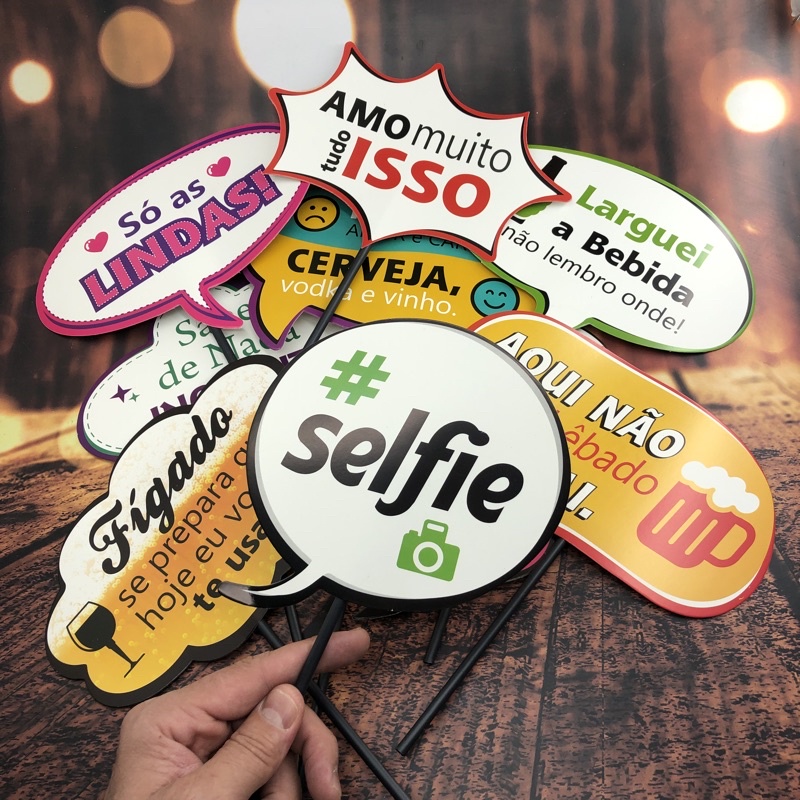 KIT 10 PLAQUINHAS DIVERTIDAS SELFIE FESTA ANIVERSÁRIO & CASAMENTO (COD 08) - Home & Living