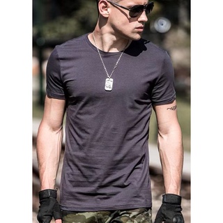 Camiseta masculina lisa básica 100% algodão saída de fábrica a preços acessíveis