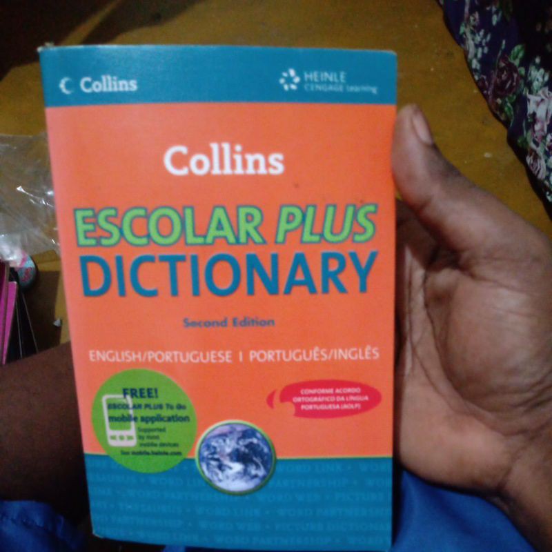 Dictionary Escolar Plus Collins English/Portuguese Portuguese