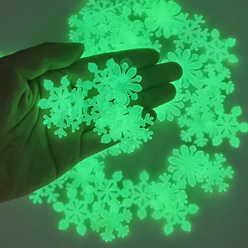 50 Pcs Luminosa 3d Floco De Neve Adesivos De Parede Glow In The Dark Fluorescentes Decorações De Natal Para Casa