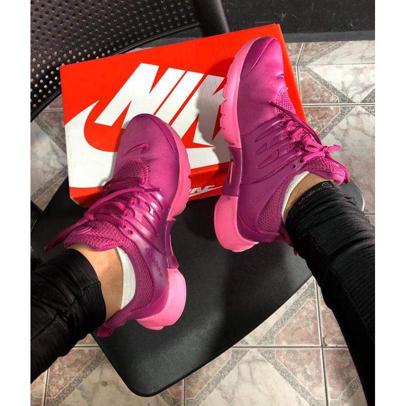 tênis nike pink