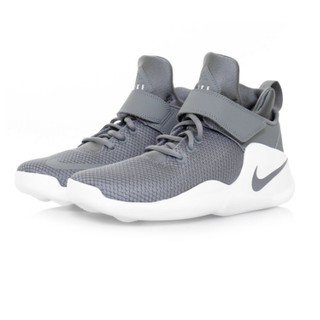 basqueteira nike preta