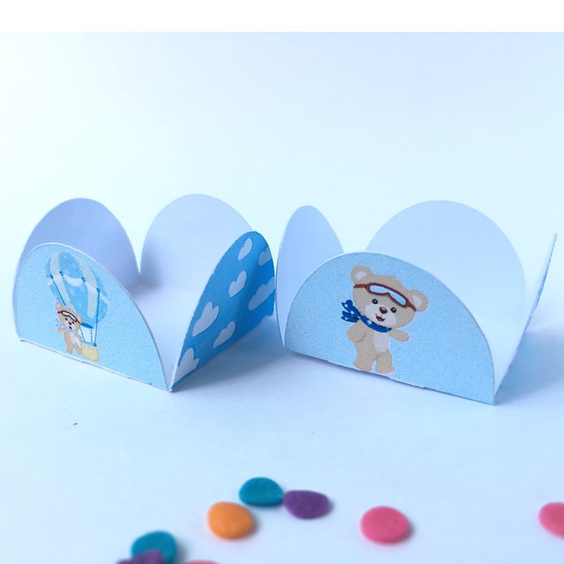 48 Forminhas Para Doces Ursinho BALOEIRO caixeta de doces, confeitaria 4 petalas
