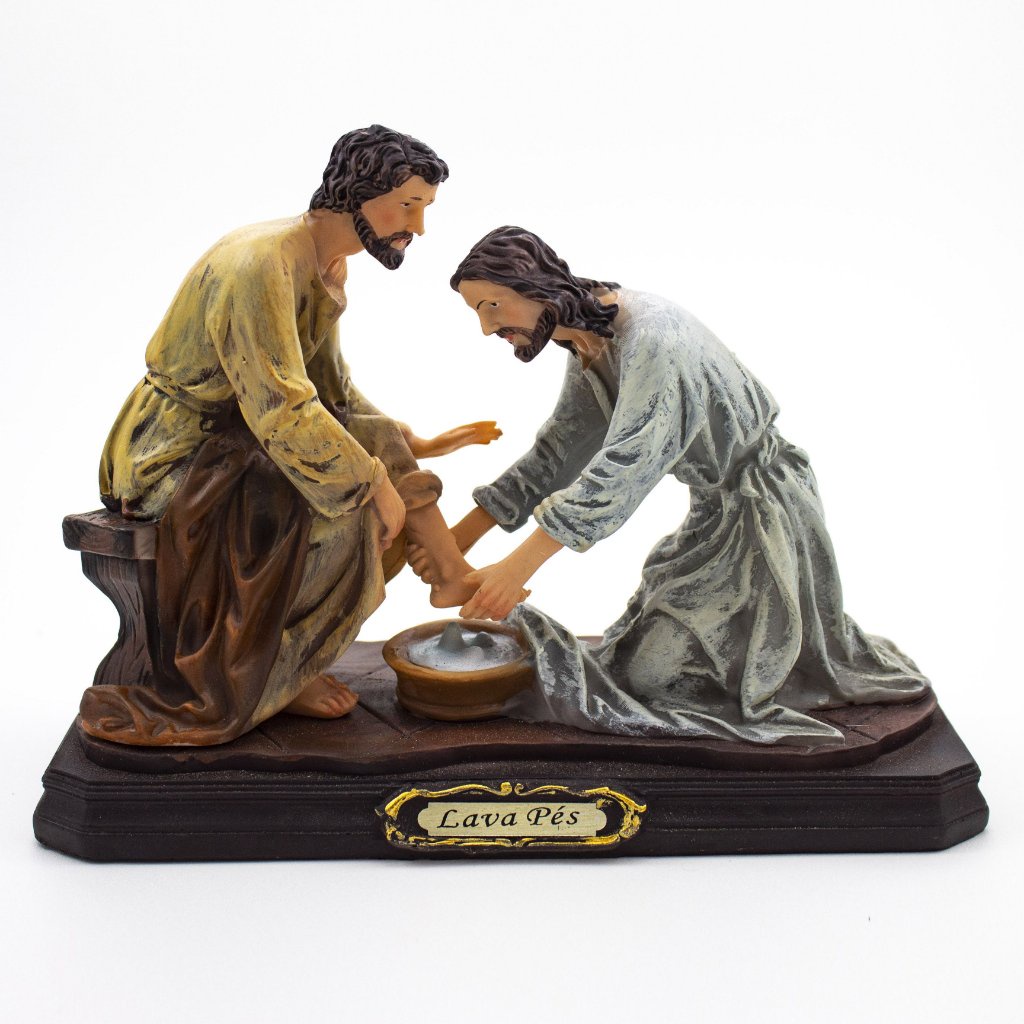 Imagem Jesus Lava Pés Importado Resina 20 cm