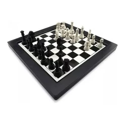 Jogo Xadrez E Trilha De Mesa Jogo De Tabuleiro