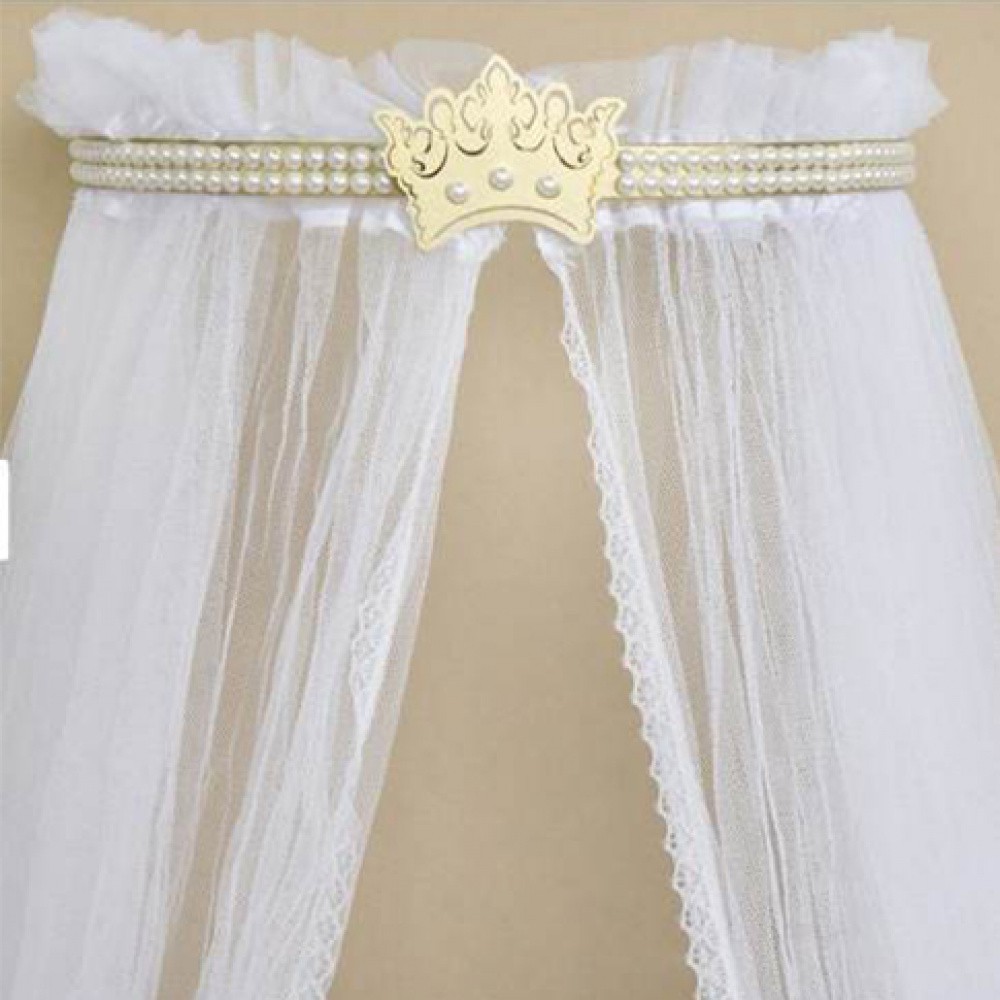 Dossél de Parede Dourado com Coroa Princesa e Perolas e Véu filó com Renda