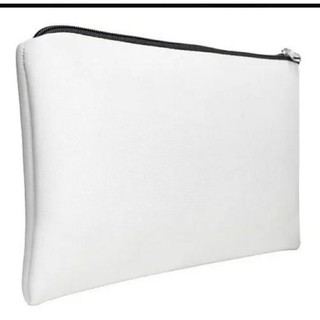 Necessaire em Neoprene quadrada - Estojo12x18cm lisa para sublimação.
