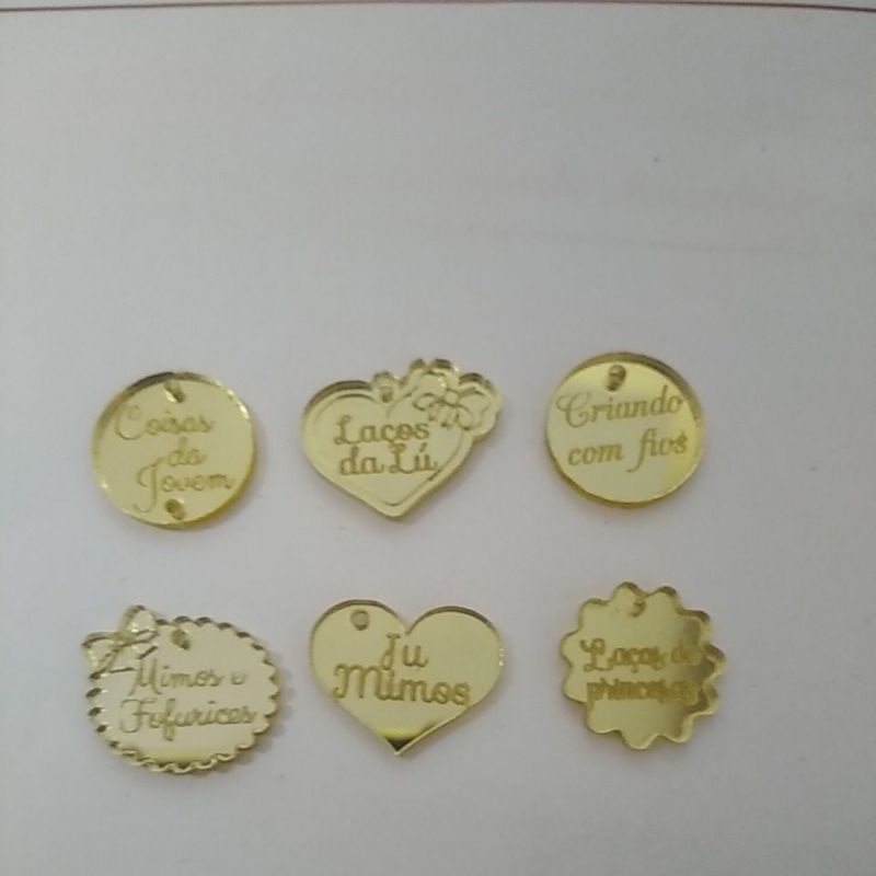 100 tags 1,5 cm /acrílico espelhado