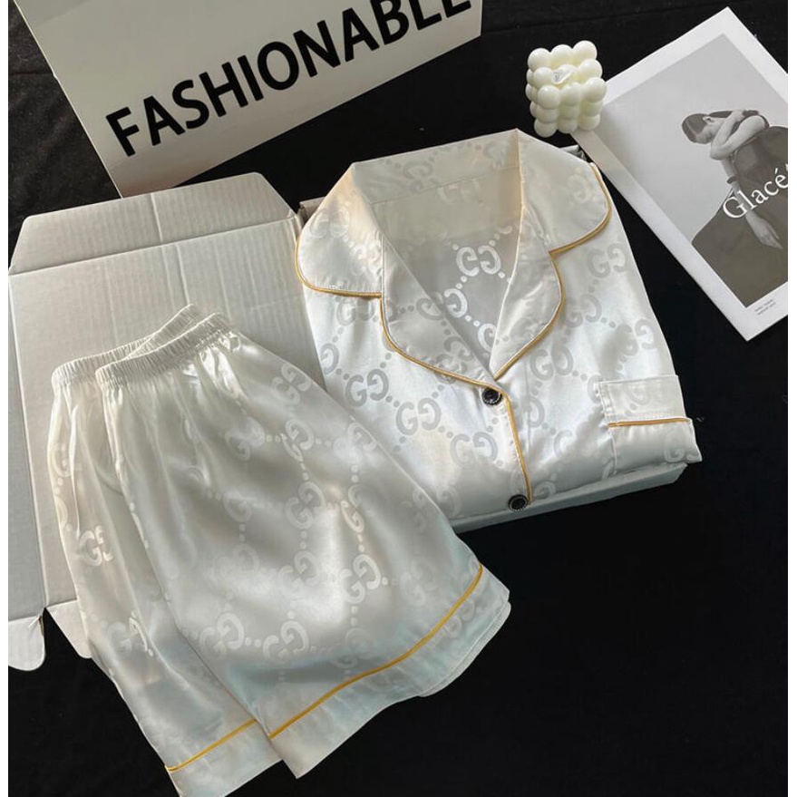Nova Chegada Gucci Mulher Casual Pijama De Seda De Gelo Manga Curta De Verão Conjunto De Duas Peças Pijamas Roupa De Noite