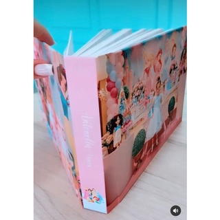 Álbum autocolante com 20 fotos gratis e capa personalizada com sua foto TAM. 10x15 cabe ate 20 fotos