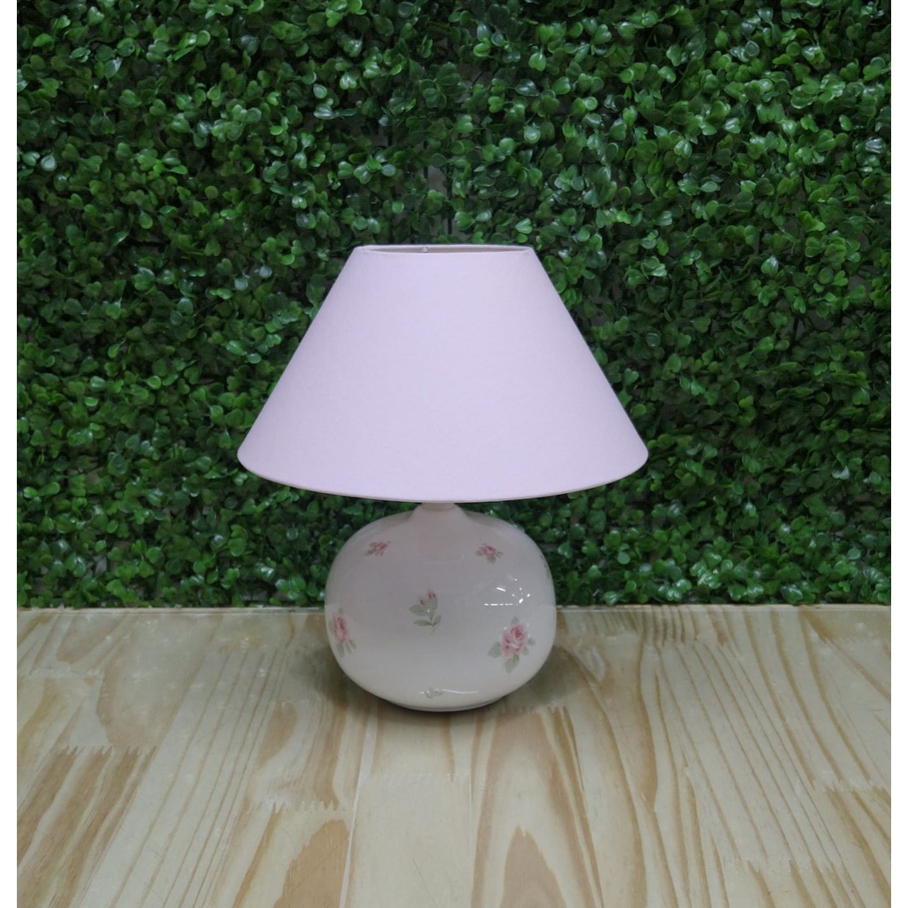 Abajur Luminária de Cerâmica Redondo  Floral Rosa Com Cúpula de Tecido Rosa
