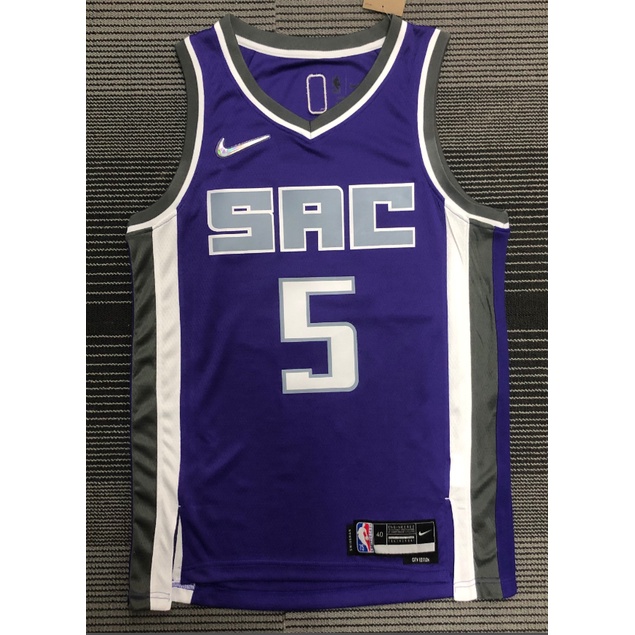 Camisas da NBA on X: O Sacramento Kings vestindo Rochester e