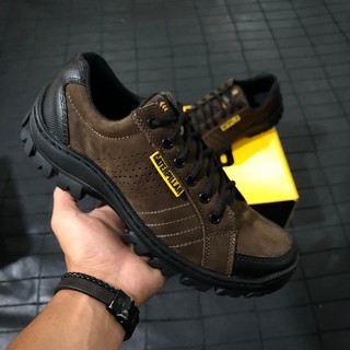 Tênis Caterpillar Adventure Couro Legítimo Masculino Café Promoção