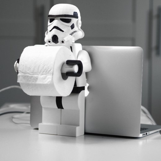 Suporte para papel higiênico Stormtrooper Lego