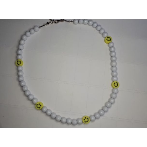 Colar Smile Feliz Carinha Sorriso Colar da moda Smile  Feliz Missangas