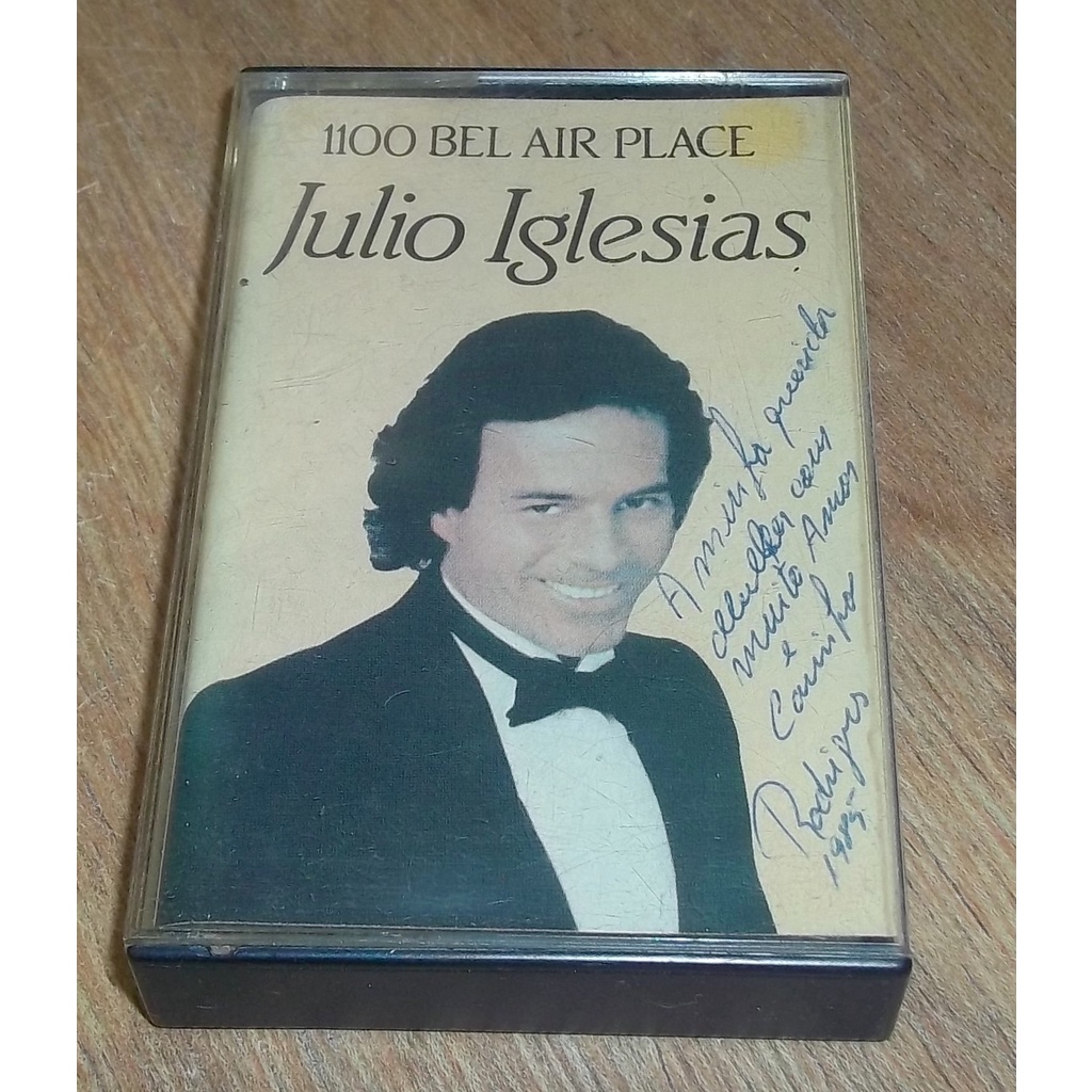 Fita K7 Julio Iglesias - 1100 Belair Place  - CBS
