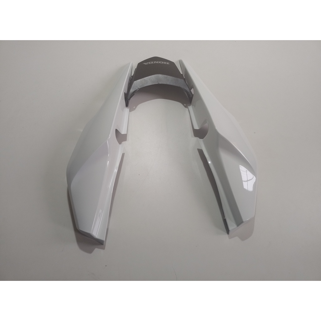 Rabeta traseira lateral de Honda cg Fan e cargo 160 e 150  Branca 2014/2023