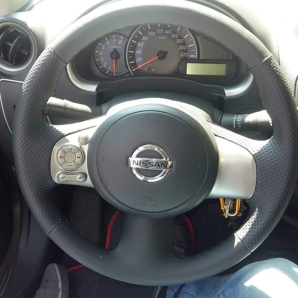 Capa Para Volante Costurada Nissan / Versa, March, Sentra